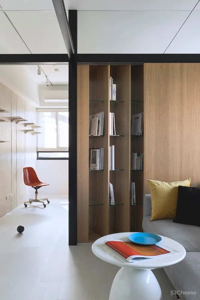 Modern Color / Studio In2