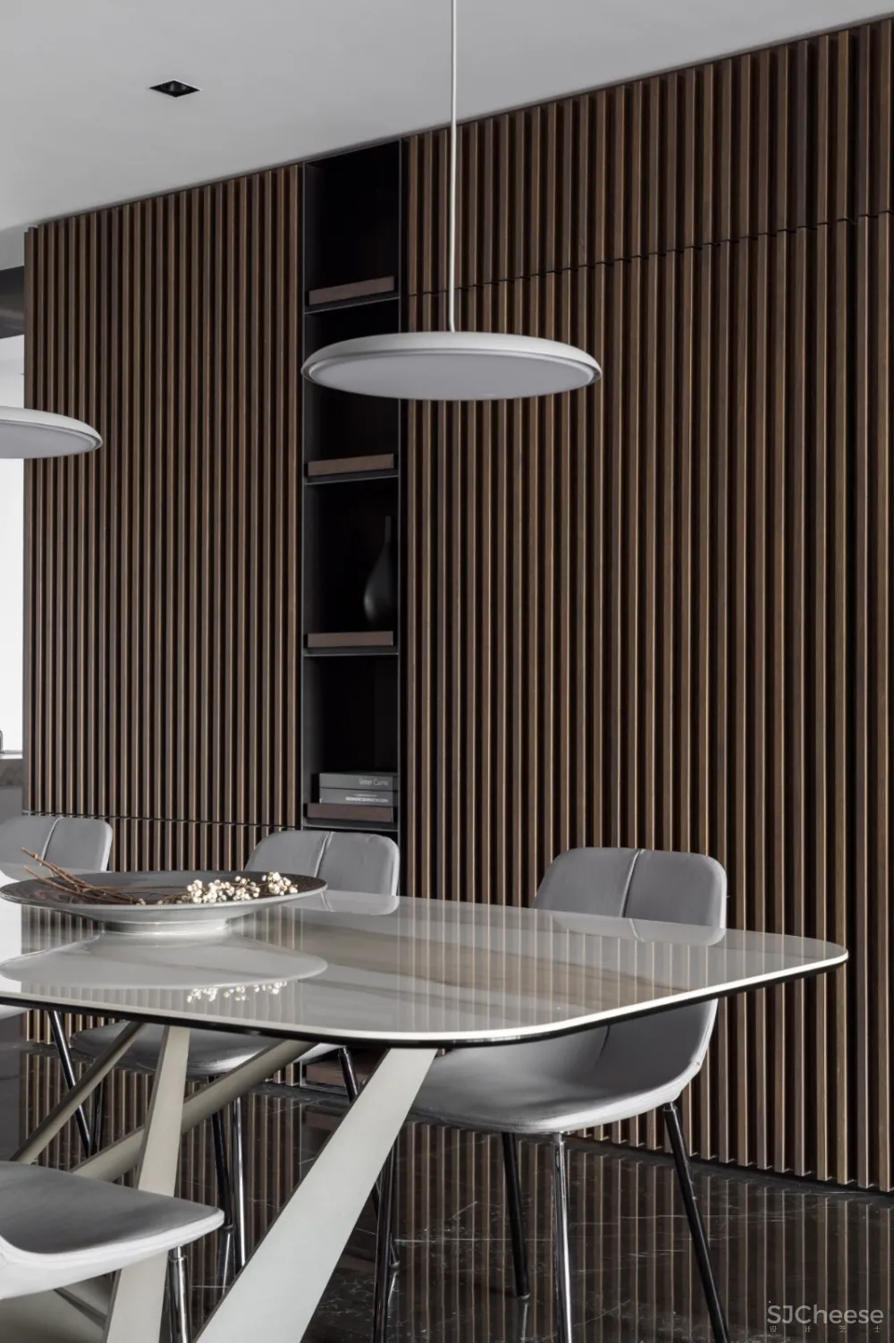 最新 | 唐忠汉：540m²顶层复式 ，大地灰演绎最美的奢宅气质 首