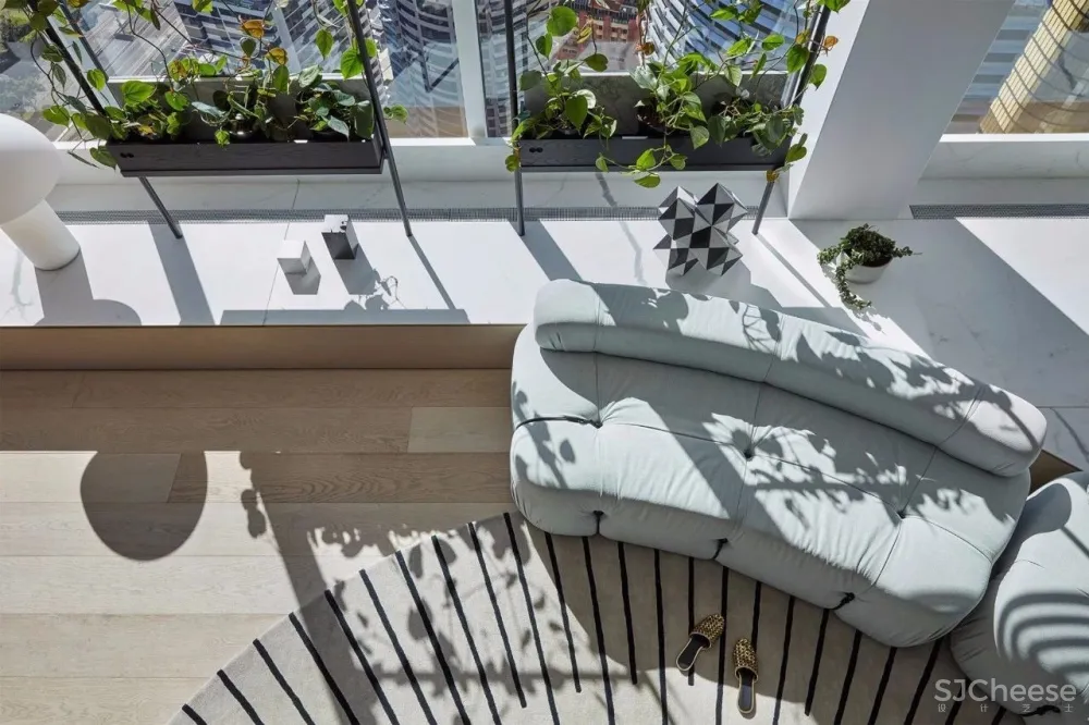 如此精致、优雅、知性的设计丨怎能不爱