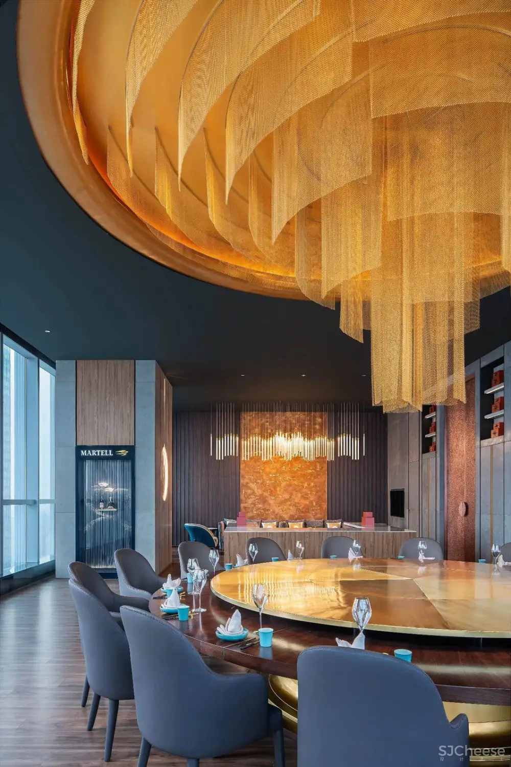一座云顶餐厅设计！| RSAA&庄子玉工作室