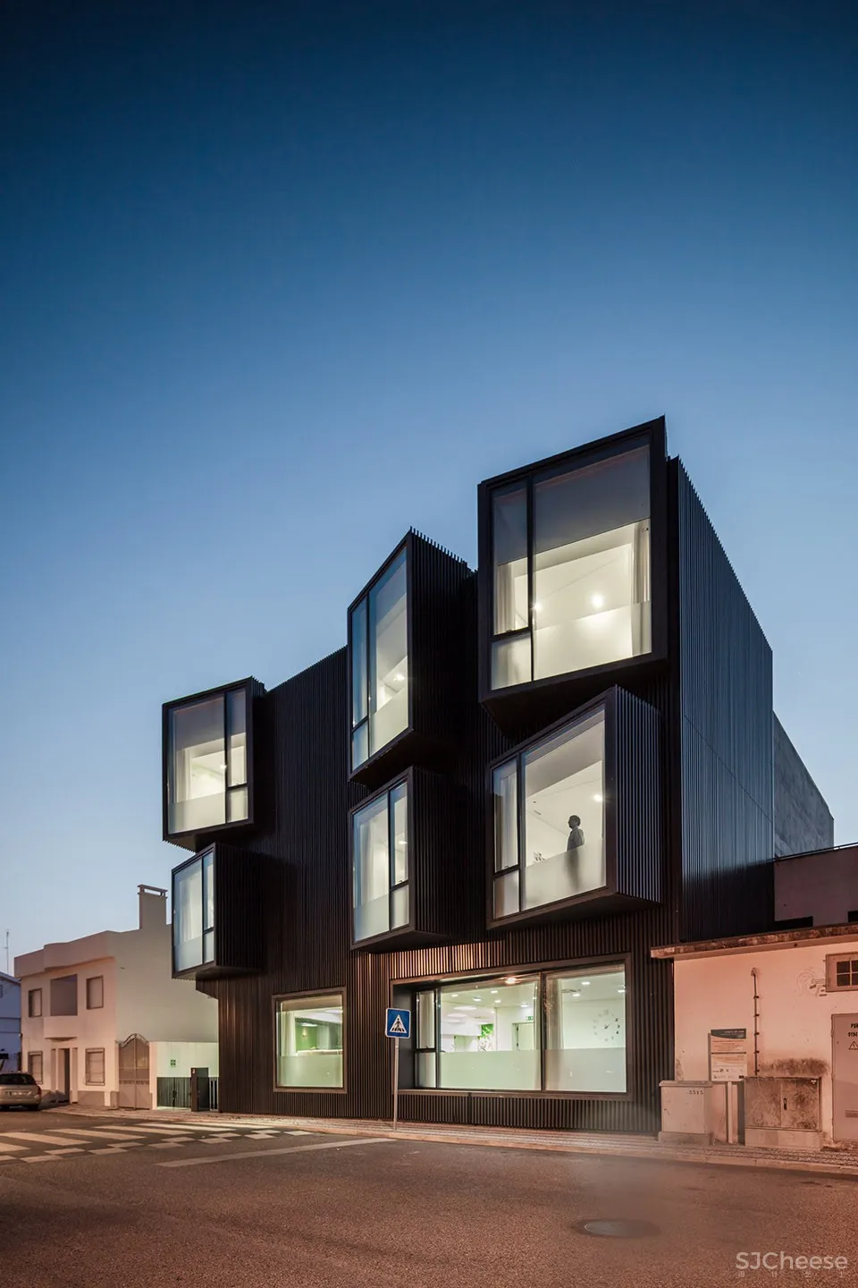 Santa Casa da Misericórdia老年人护理中心，葡萄牙 / Nuno Piedade Alexandre