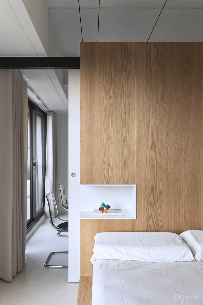 Modern Color / Studio In2