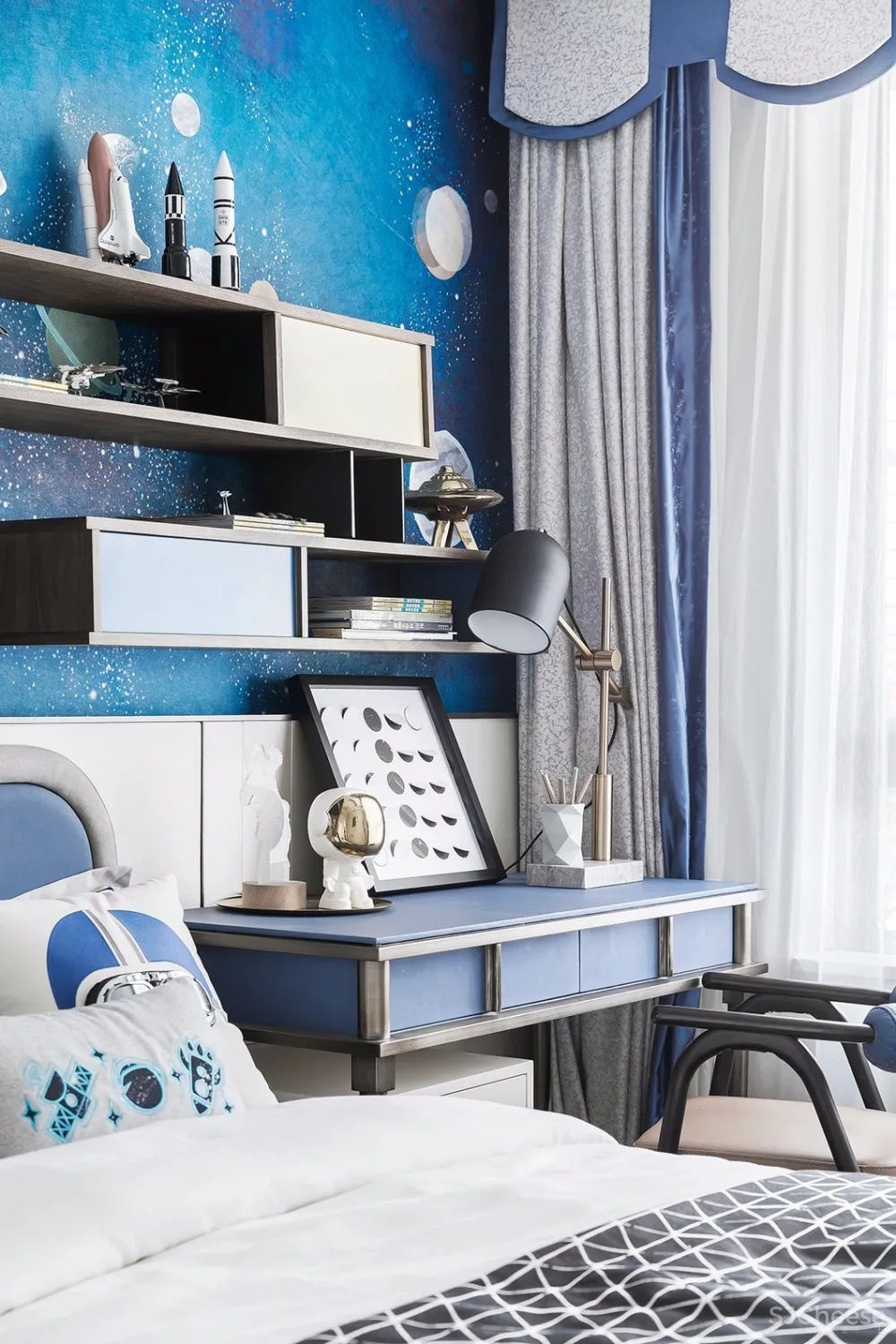 青花案|优雅中国白