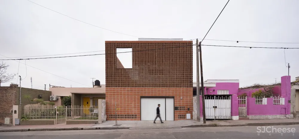 Estudio Berzero Jaros：阿根廷陶瓷砖建筑
