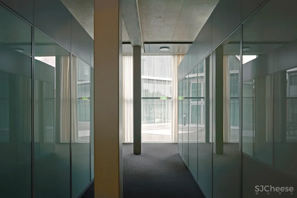 Schwäbisch Media办公楼,德国 / Wiel Arets Architects