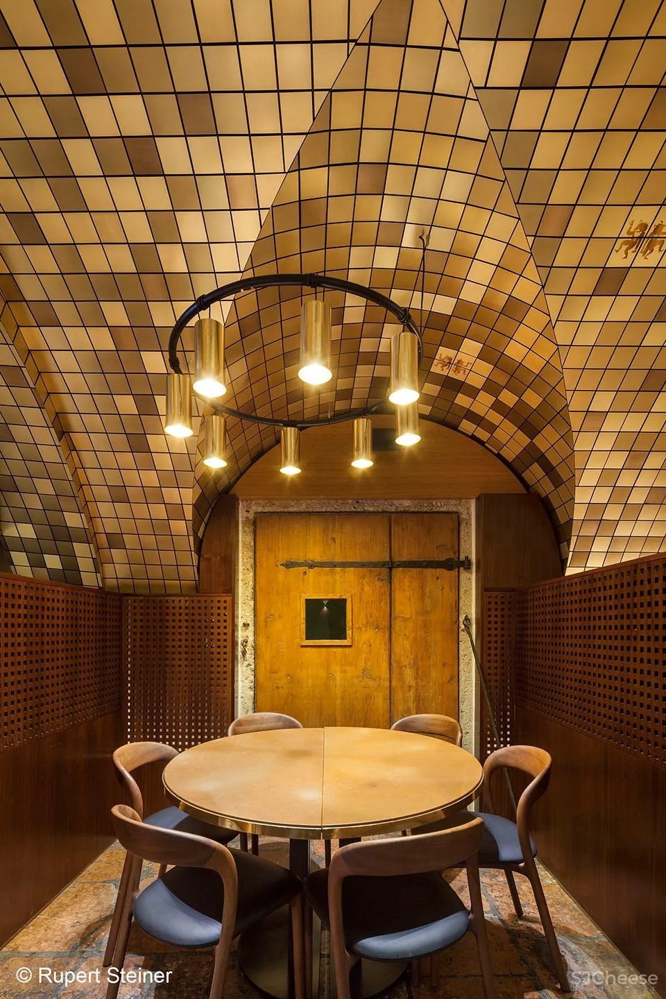 新作 | BEHF Architects:奥地利 Koller + Koller am Waagplatz餐厅 首