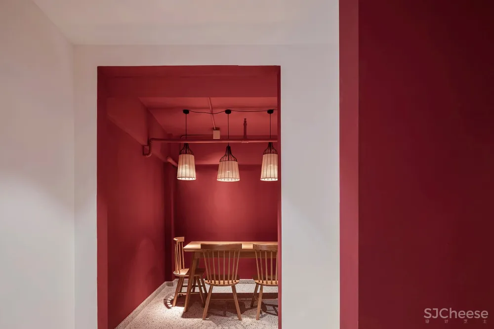 趣·构:小龙虾馆设计,南京 / 线状建筑设计研究室