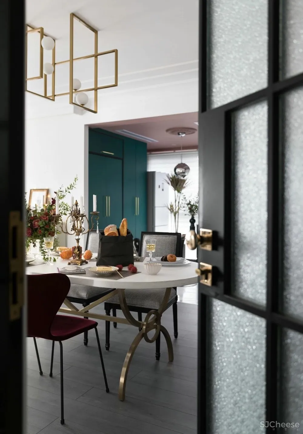 90后设计师 | 轻熟原创风，浪漫在你我之间