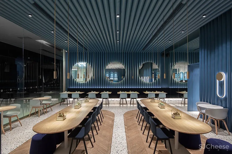 新作 | 田园诗般的海滩宁静:Gaga King Glory咖啡餐厅