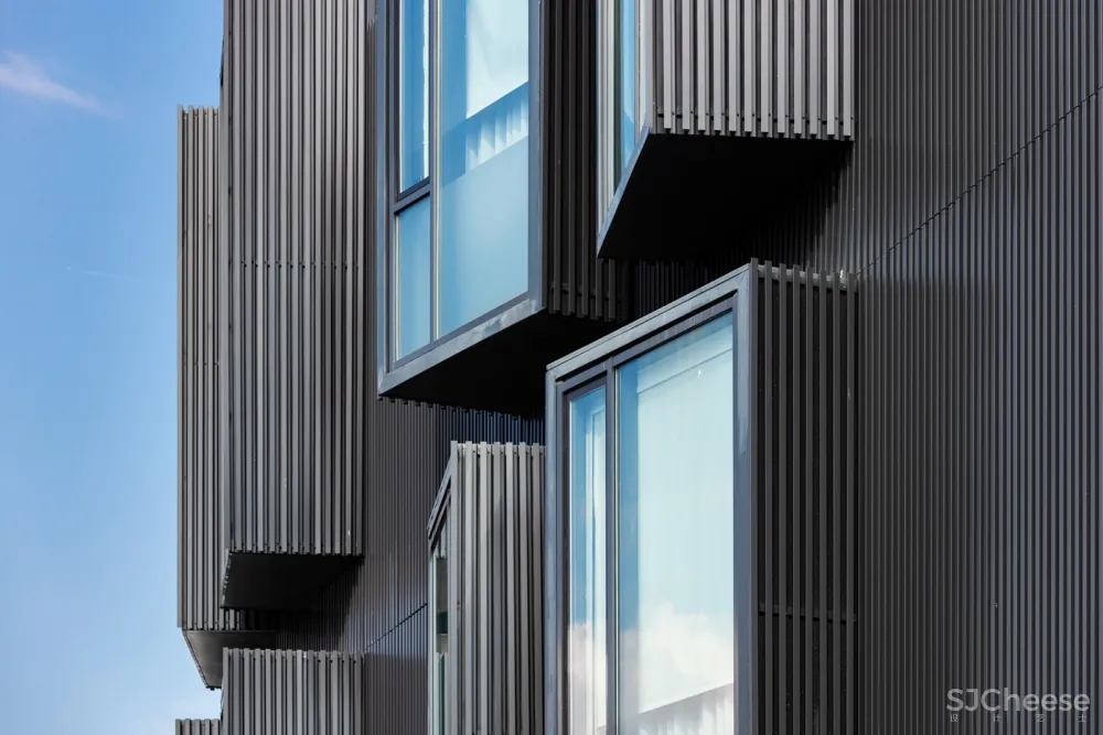 Santa Casa da Misericórdia老年人护理中心，葡萄牙 / Nuno Piedade Alexandre