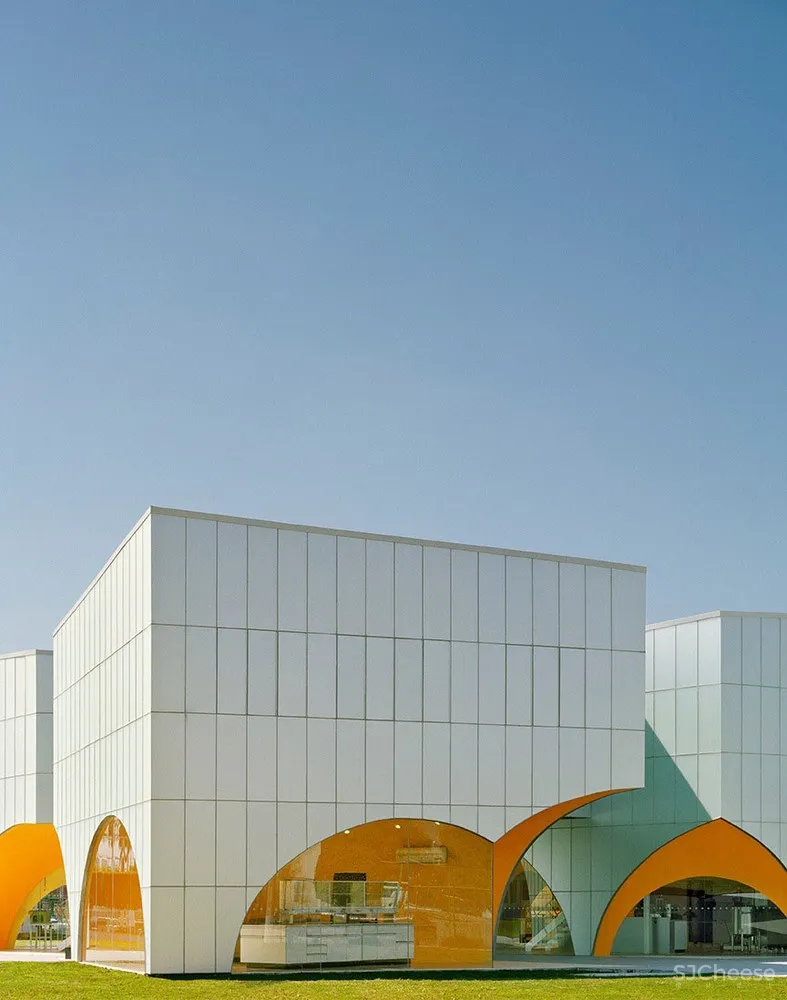 墨西哥雀巢集团创新实验室／Rojkind Arquitectos