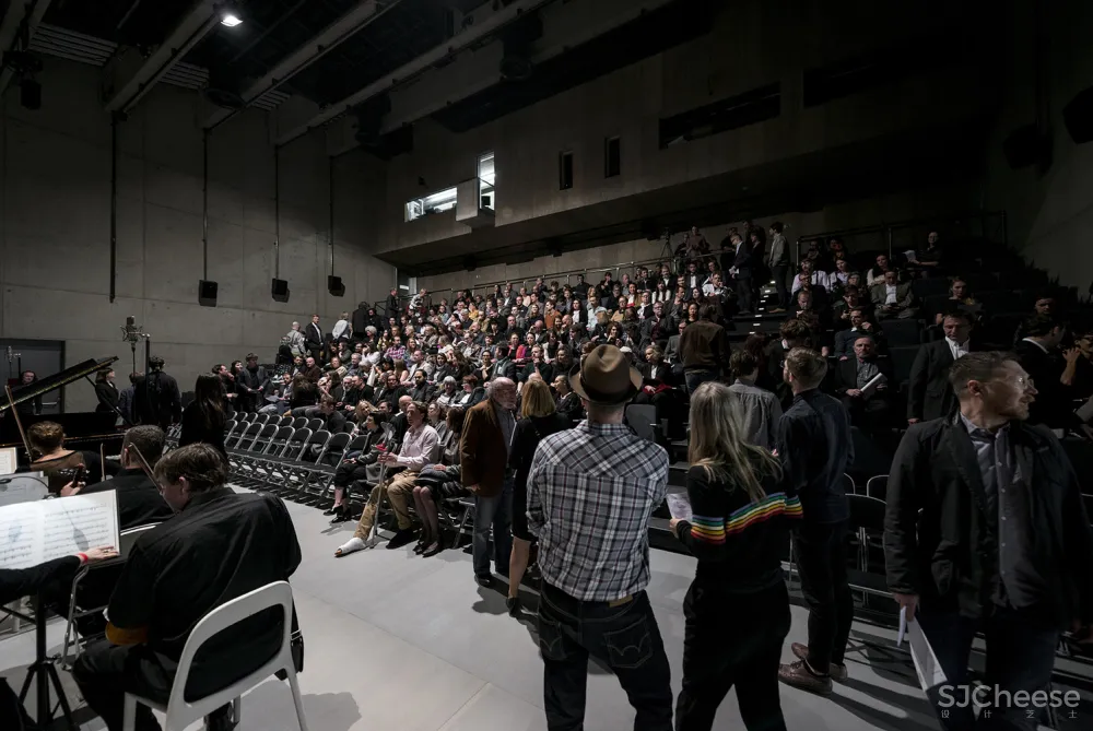 Centre for Contemporary Art DOX+ Petr Hajek Architekti