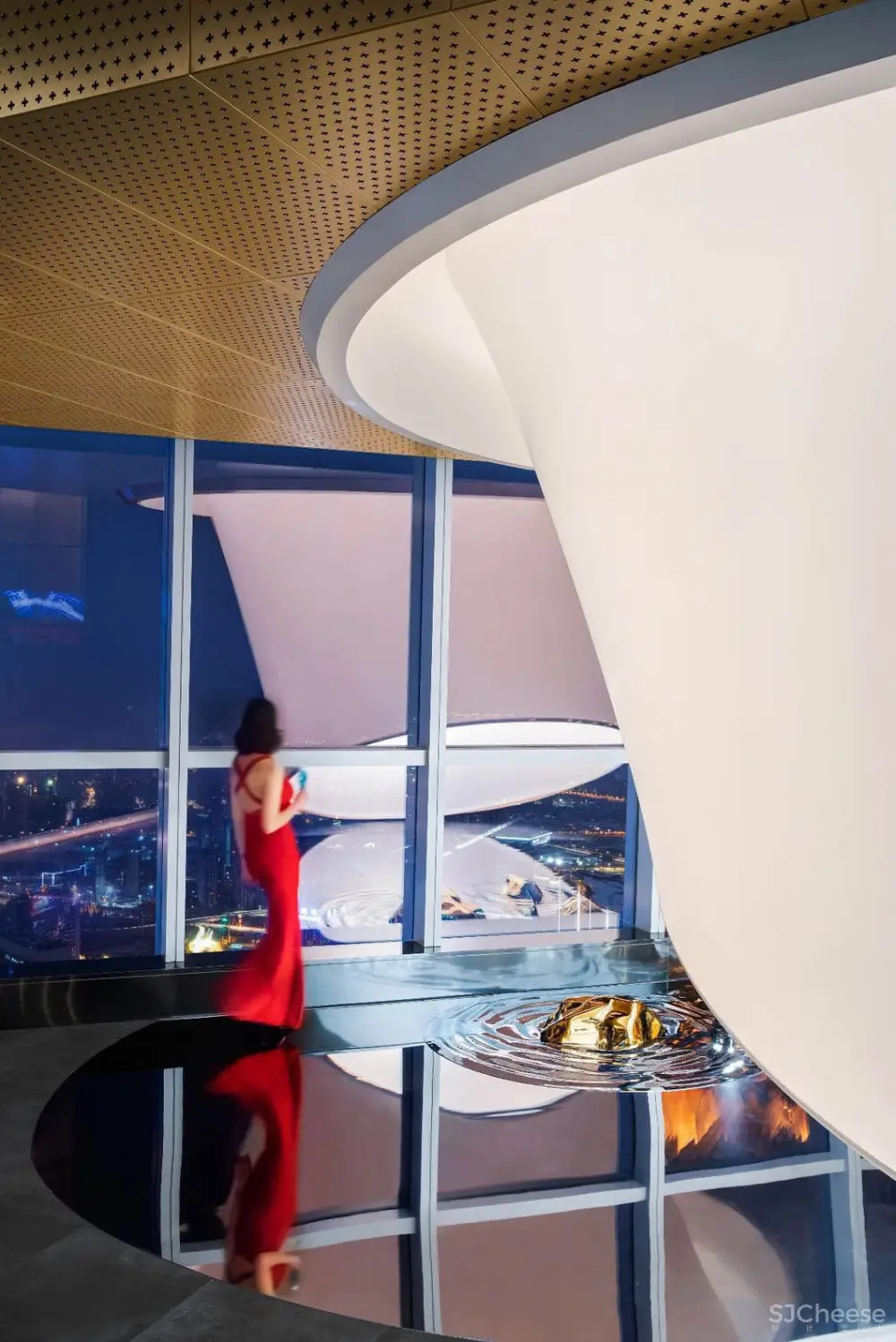 一座云顶餐厅设计！| RSAA&庄子玉工作室