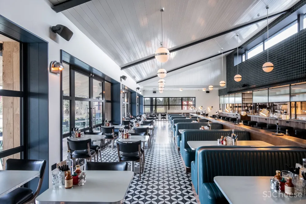 新作 | Soho House：豪华的路边餐厅 Mollie's Motel & Diner