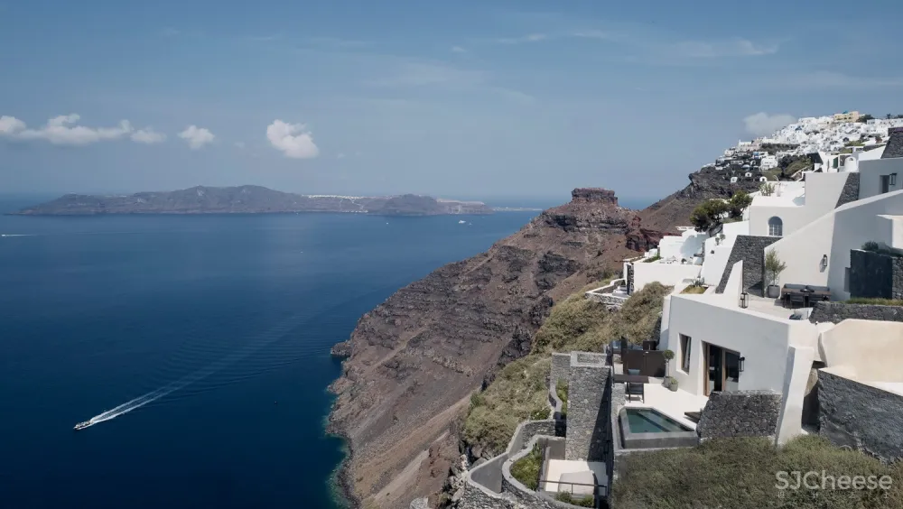 首发 | K-STUDIO：希腊圣托里尼的沃拉别墅 首