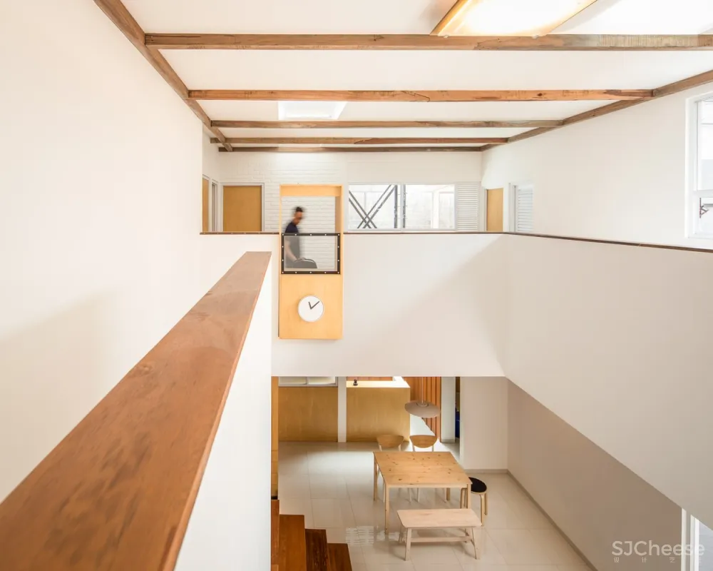Aaksen Responsible Aarchitecture:印尼木珊住宅 Albizzia House 首