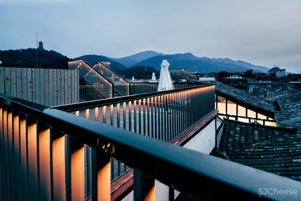 季意空间设计 新作首发 | AKA CAFÉ