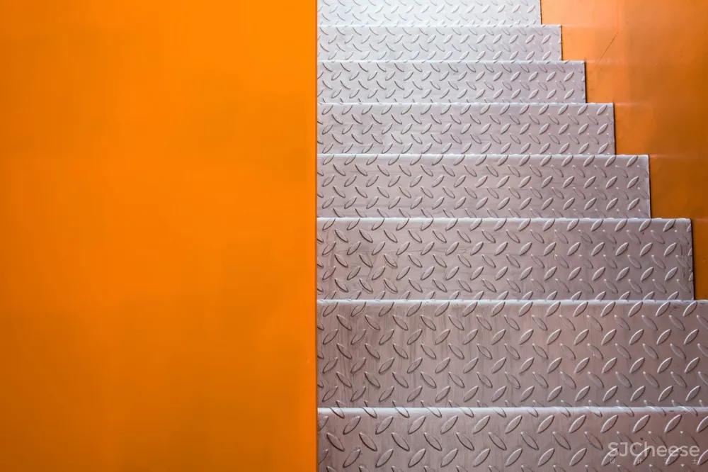 简约 LOFT，灯带这样设计太有创意了！