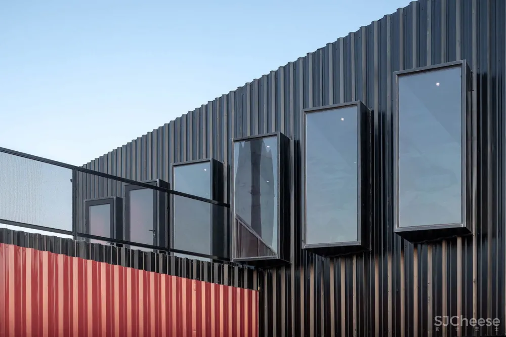 新作 | 上建下筑工作室:北京 The Pit House汽车俱乐部