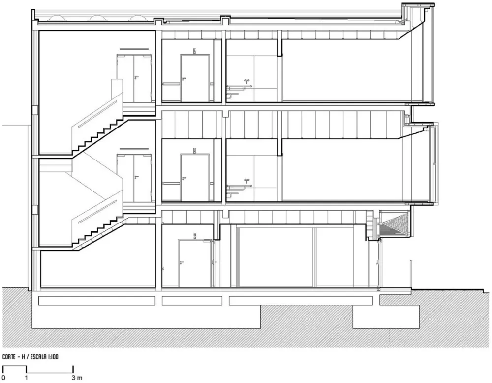 Santa Casa da Misericórdia老年人护理中心，葡萄牙 / Nuno Piedade Alexandre