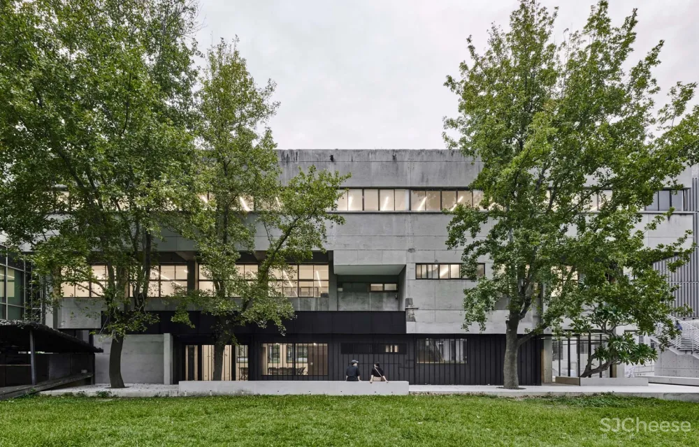 实践大学B栋建筑改造案 / 沈庭增建筑师事务所