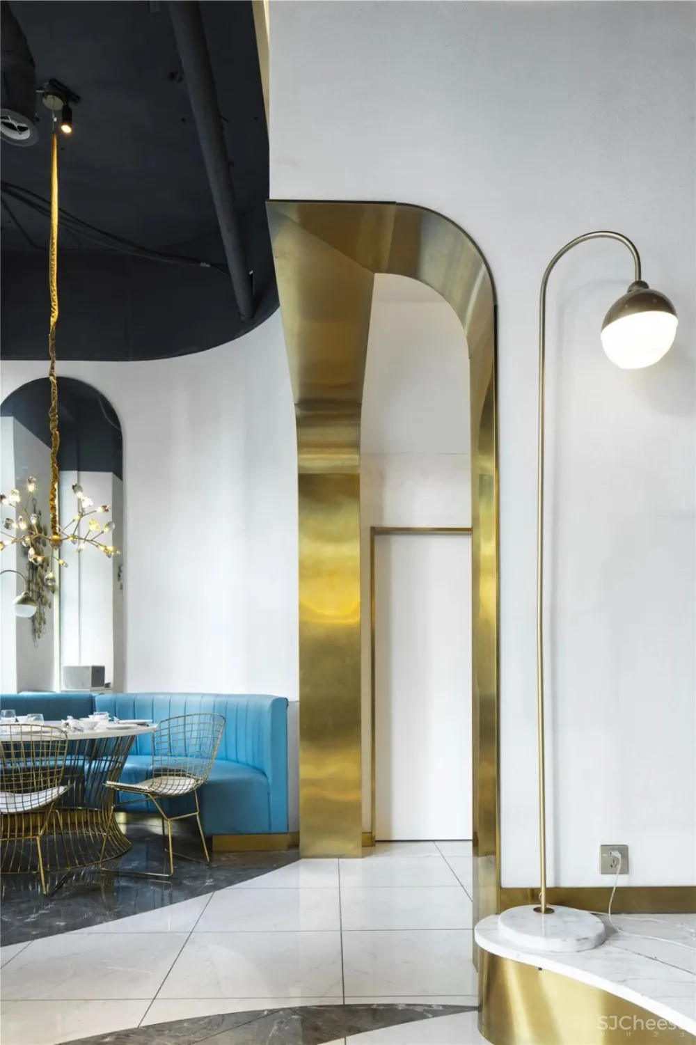 【沈阳品筑设计】火遍沈阳城,赶超网红餐厅丨设计姿势很到位