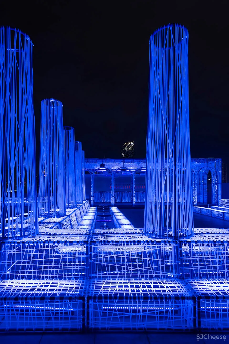 新作 | Alberto Caiola Studio:上海 Nyx屋顶酒吧