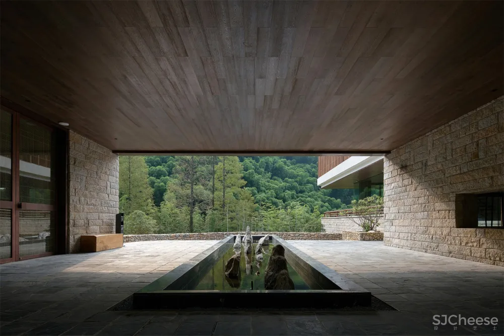 安吉尔庐度假酒店 / 中国美术学院风景建筑设计研究总院