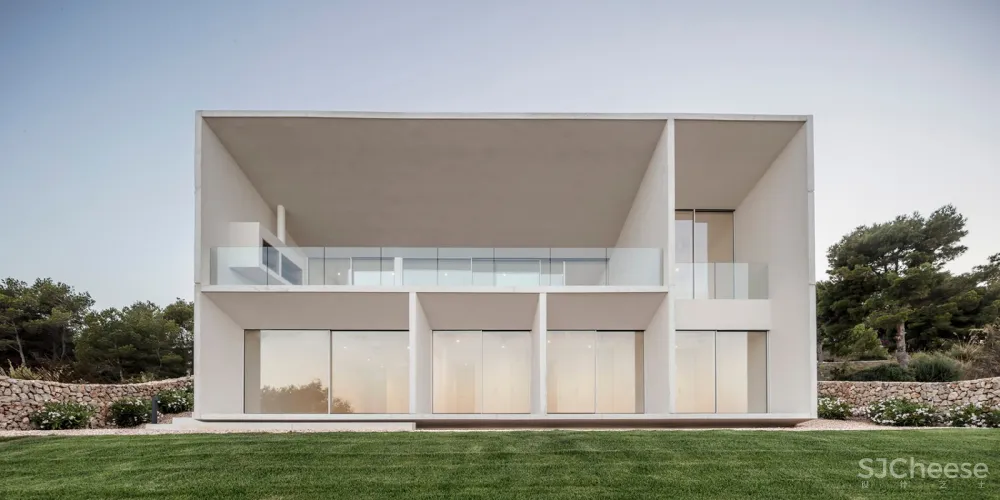 新作 | NOMO STUDIO:西班牙极简框景住宅 首