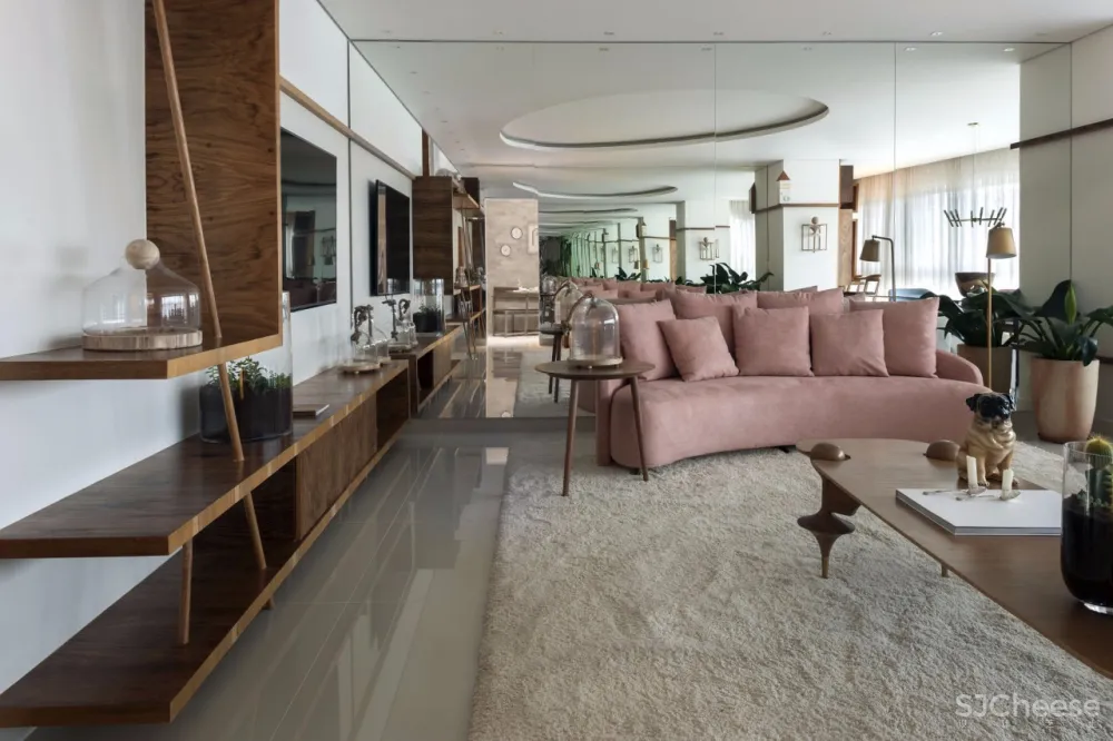 Leo Romano | 美学是通向幸福的道路