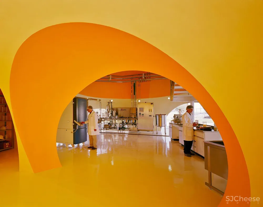 墨西哥雀巢集团创新实验室／Rojkind Arquitectos