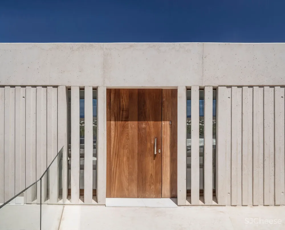 新作 | NOMO STUDIO:西班牙极简框景住宅 首