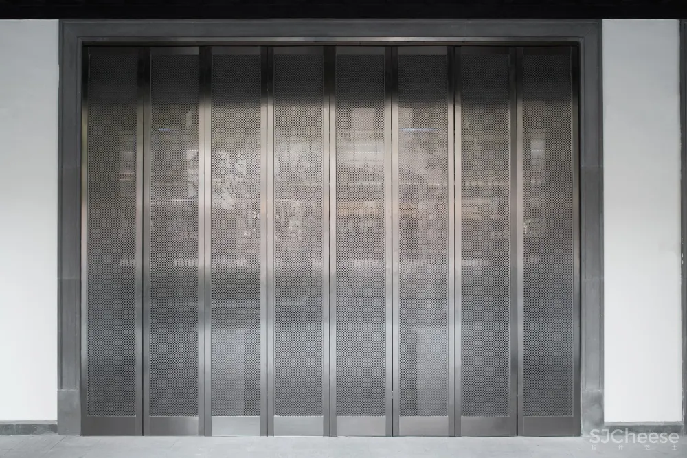 最新 | 斗西设计：酒饕-济 酒吧 首