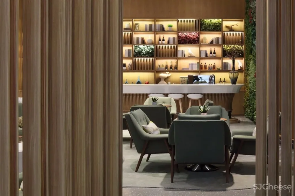 自然与湖居 | 一个亲切、生动的世界