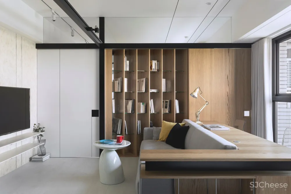 Modern Color / Studio In2