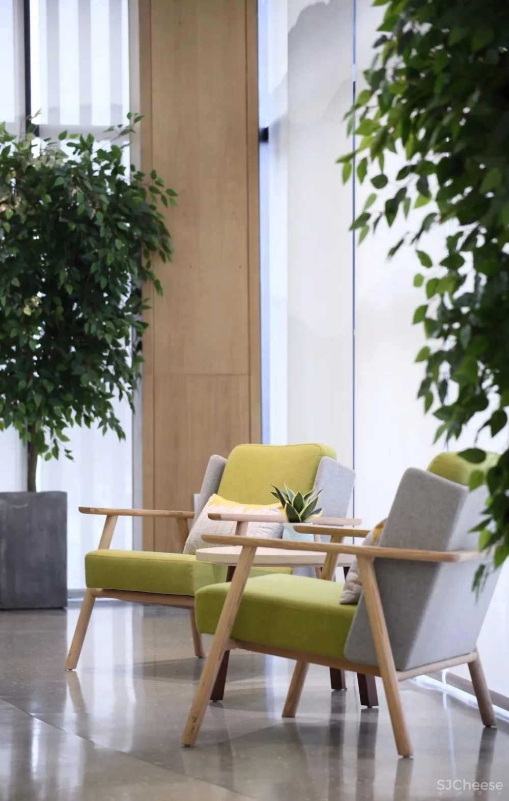 自然与湖居 | 一个亲切、生动的世界