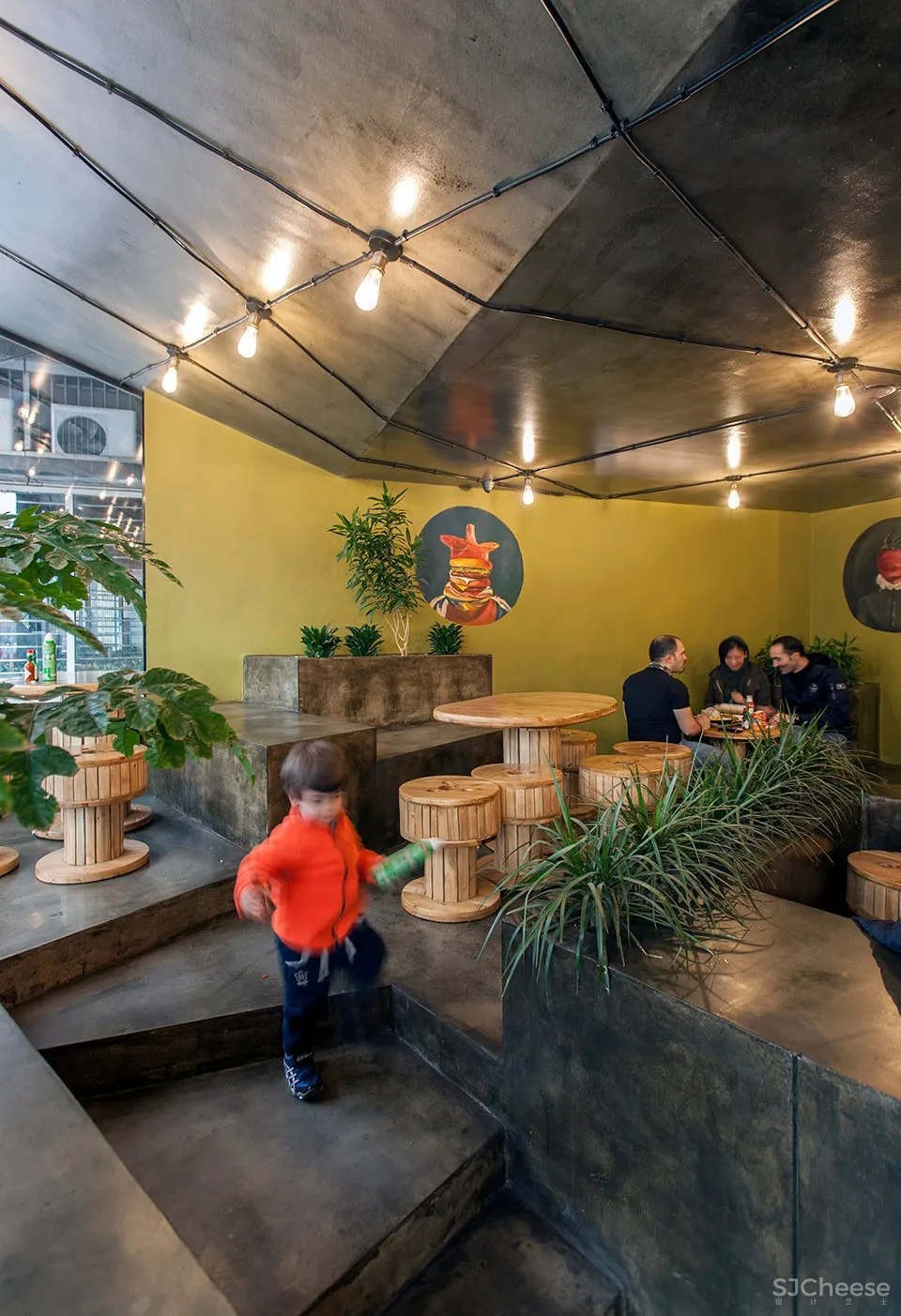 新作 | Admun Studio:德黑兰 Esi Burger餐厅 首