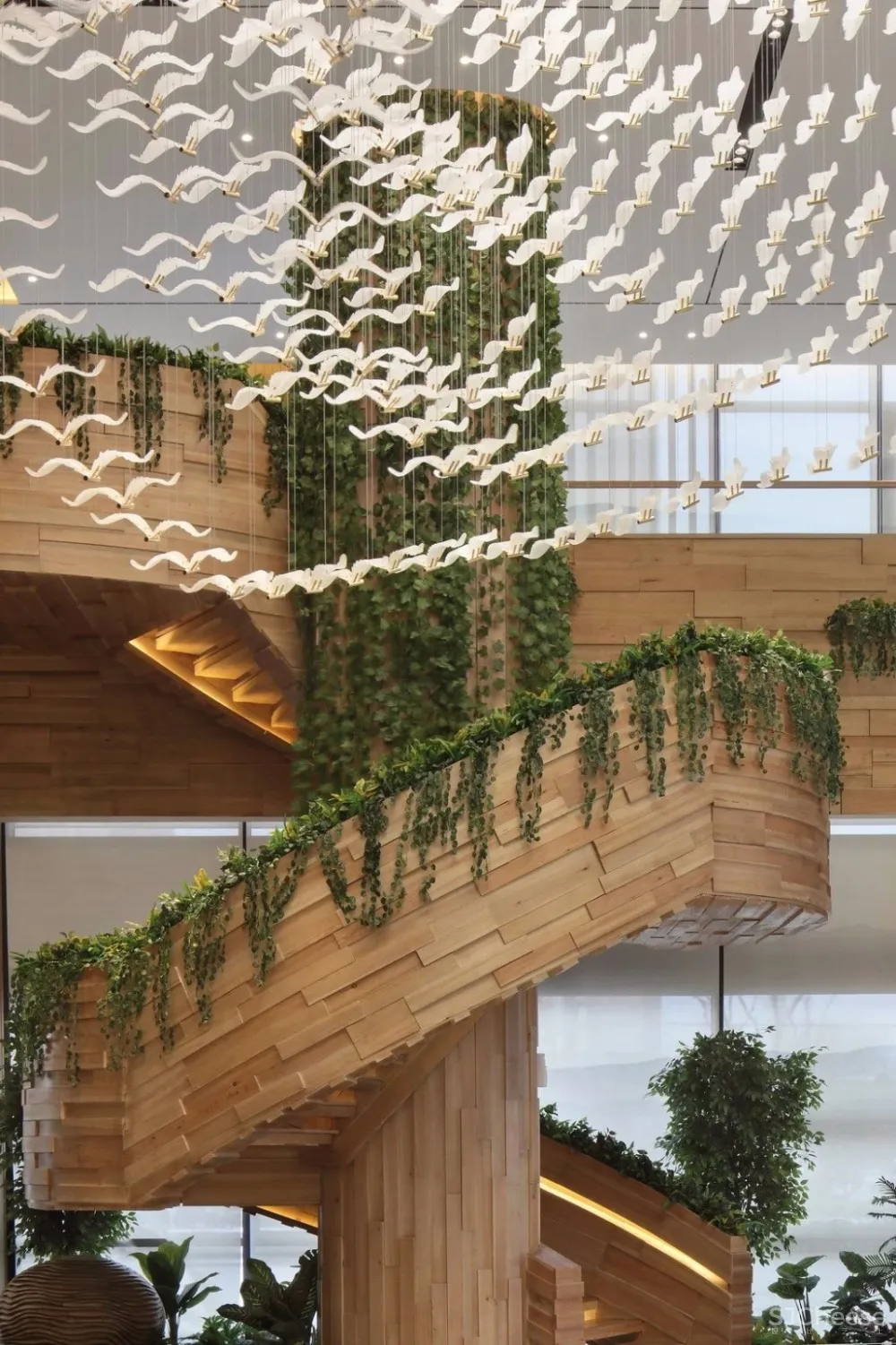 自然与湖居 | 一个亲切、生动的世界