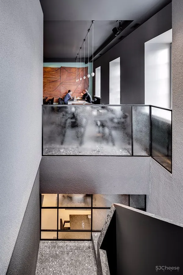 Vilniaus 冷调餐厅