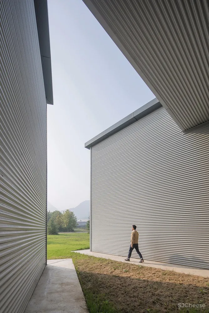 植物园专家公寓 / 土木石建筑