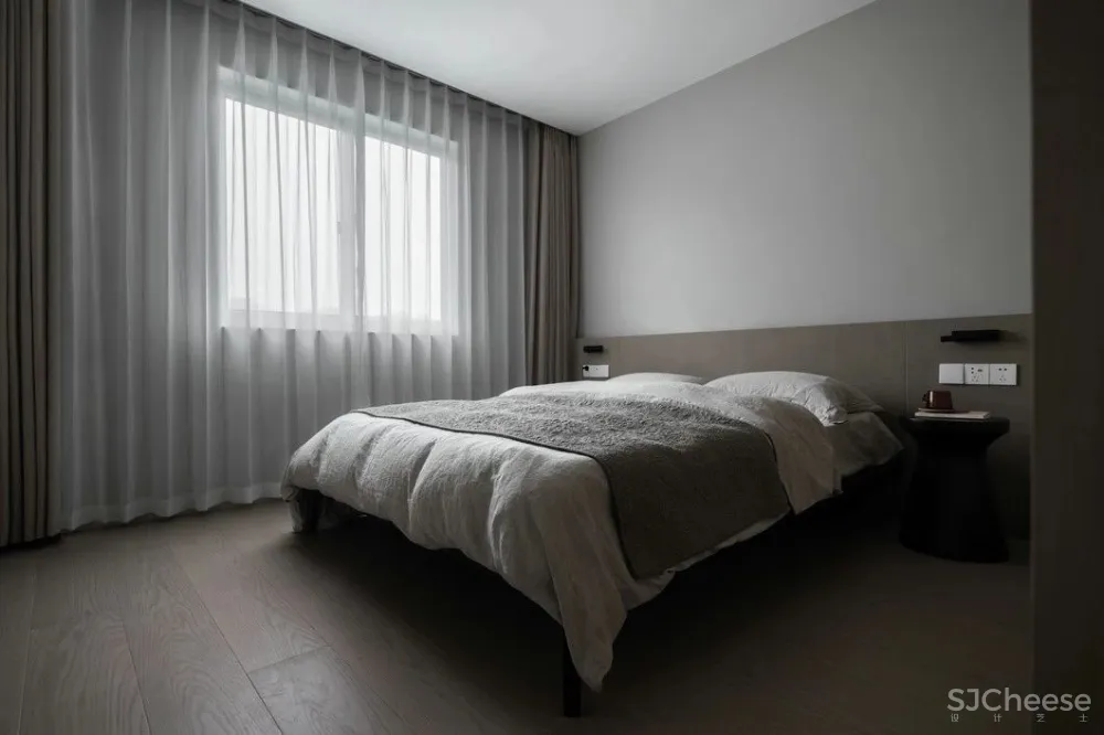 黑白灰丨看设计师的家如何玩转 首