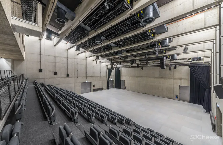 Centre for Contemporary Art DOX+ Petr Hajek Architekti