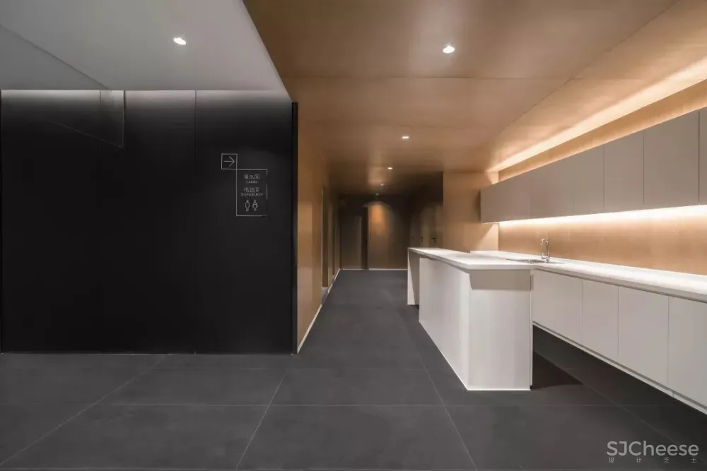 CUN寸DESIGN新作|望京万科时代中心的“望鲸”