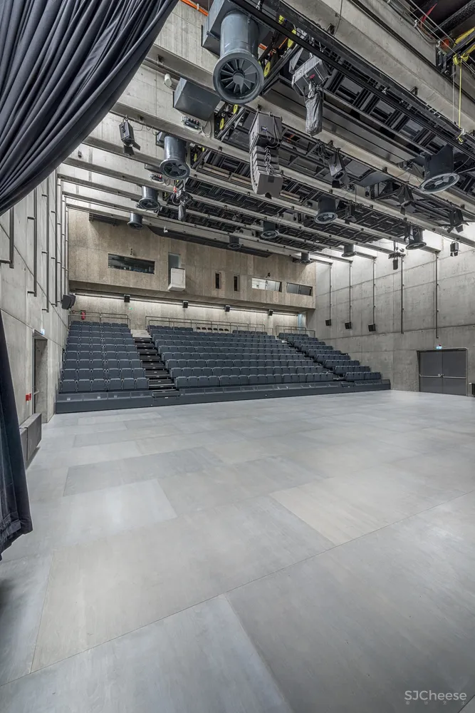 Centre for Contemporary Art DOX+ Petr Hajek Architekti