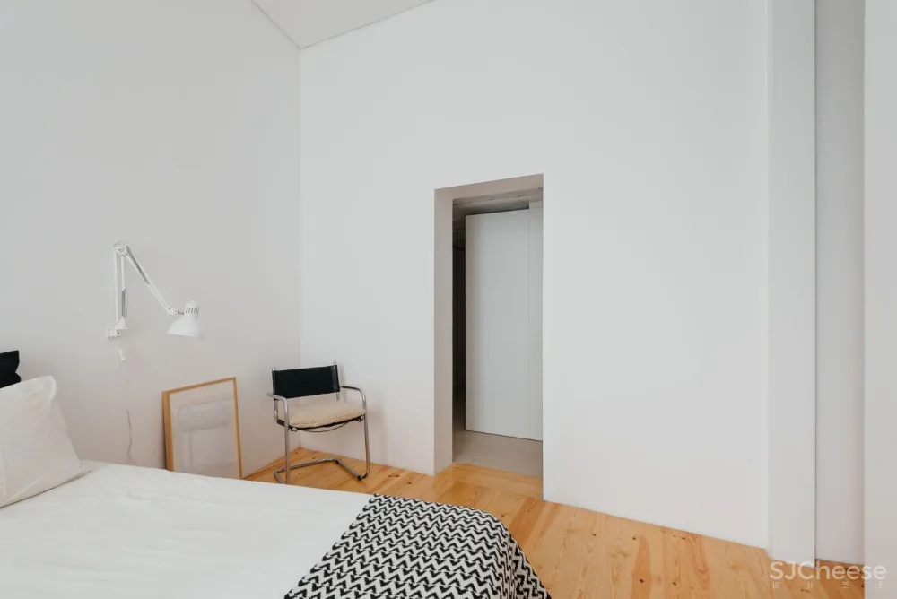 Filipe Foncesca Costa：里斯本拉帕公寓