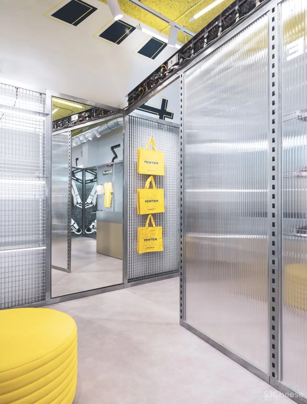 首发 | 西班牙信息潮流店铺：The Pewter Store in Gandia