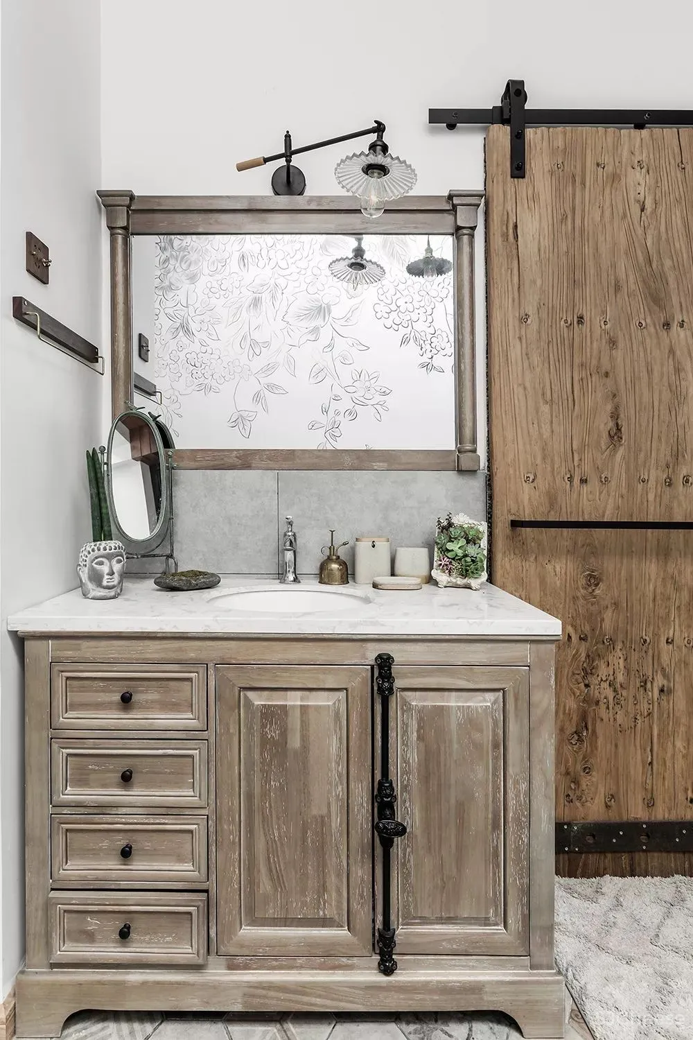 80万搞定260㎡别墅，度假风仙气来袭！屋主教你如何“装修理财”