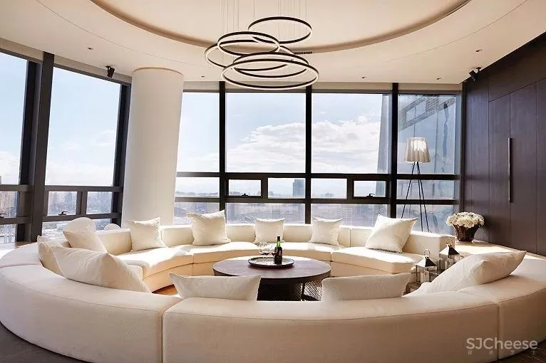 600m²天空之镜丨高空俯瞰城市边际