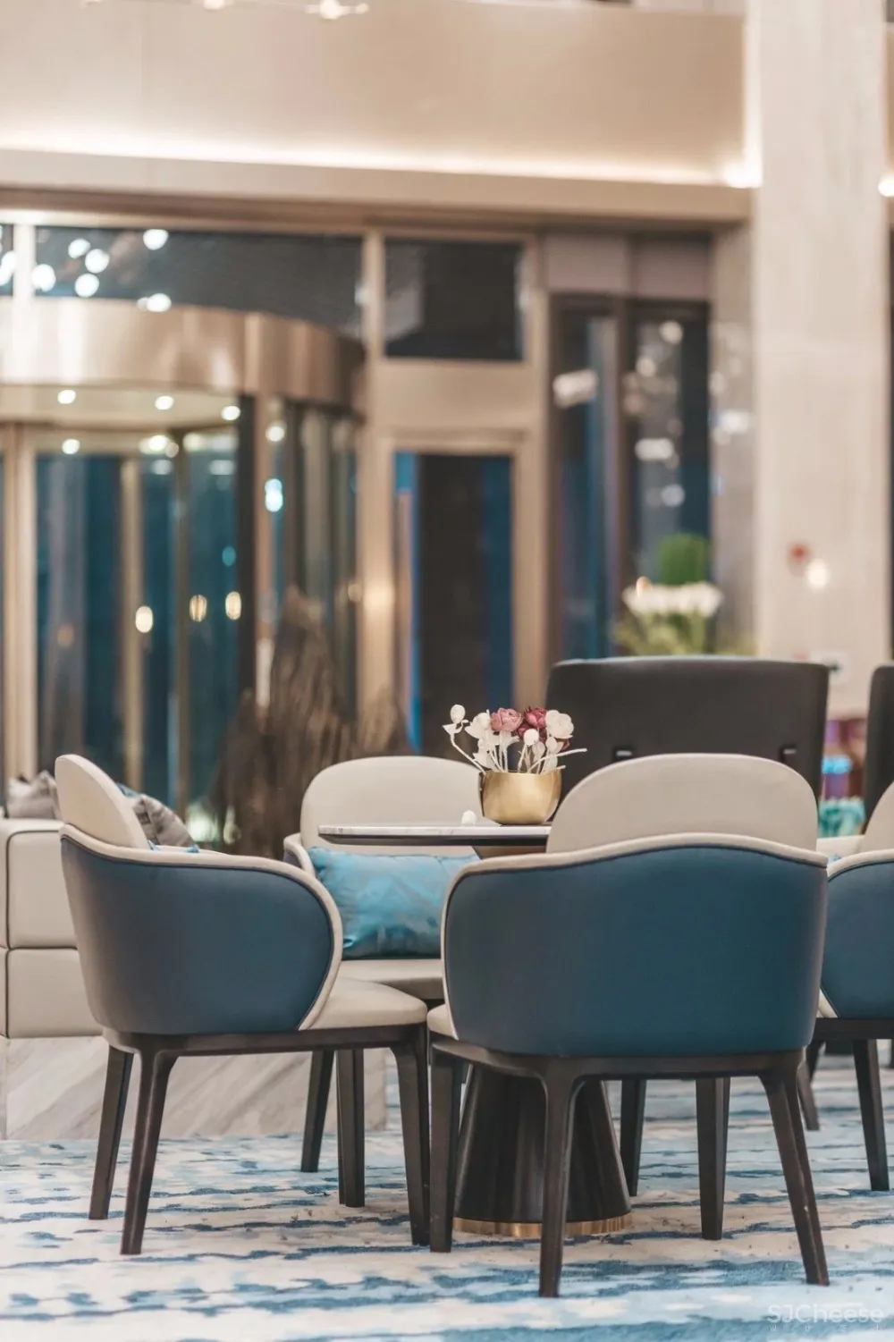 用自然的一石一水一草一木营造出的中式意境之美