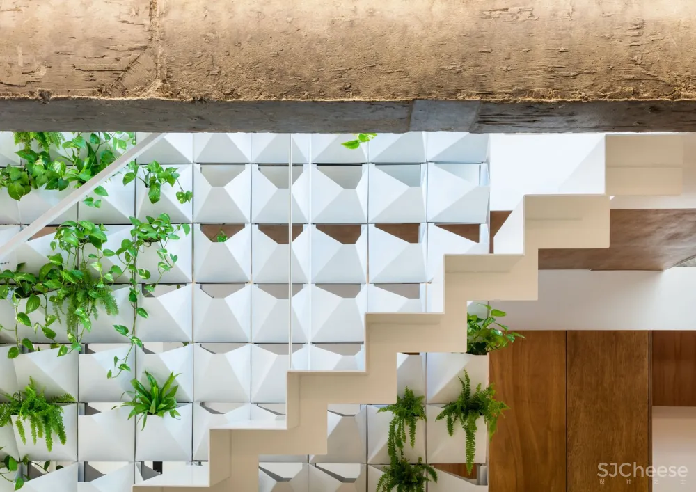 Loft Junghwa Dong / arcave